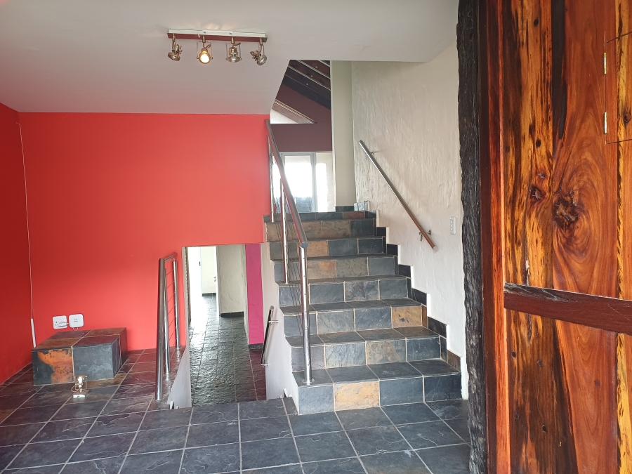 3 Bedroom Property for Sale in Reebok Western Cape